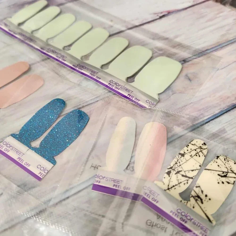 Color Street Press On Nail Designs -  Mystery Grab Bag #18 - Picture 2 of 10